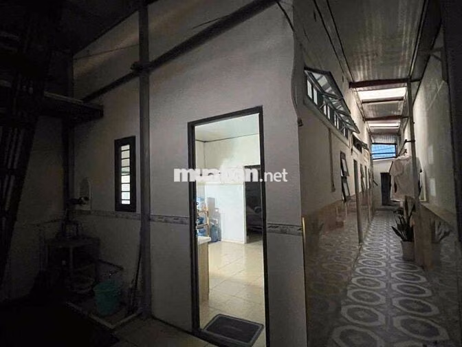 Bán nhà 108m2 DTsd:216m2, cách ngã tư Bình Triệu 1km