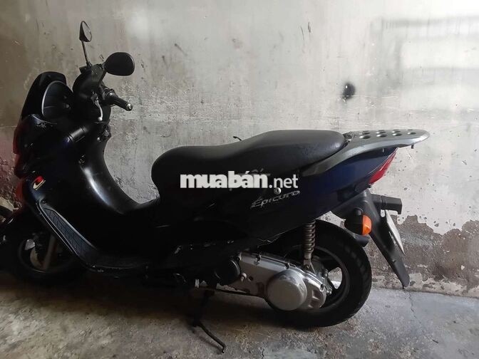 Xe tay ga Suzuki Epicuro Xanh đậm