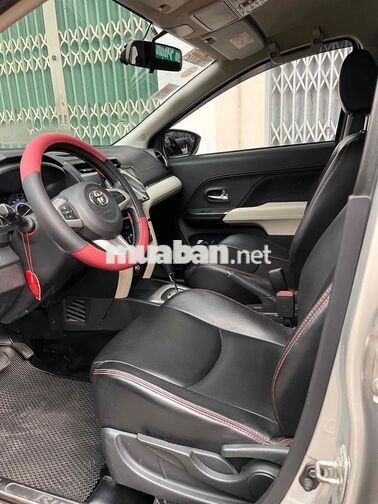 Toyota Rush S 2020 Tự động Bạc 7 chỗ