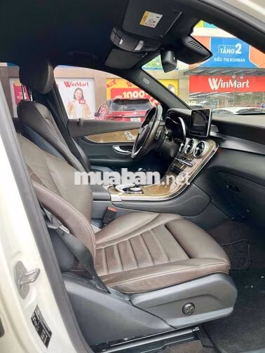 Mercedes-Benz GLC 250 2016 Trắng 5 chỗ