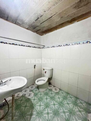 Cho thuê mặt bằng siêu rộng có 2 chỗ ngủ ở Bùi Văn Ba, Q7