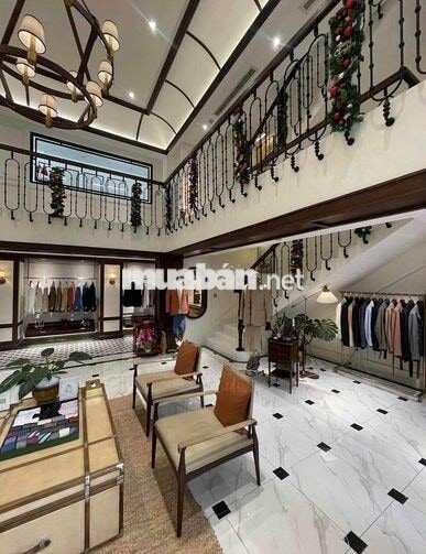CHO THUÊ NHÀ NGUYÊN CĂN NGAY TRUNG TÂM QUẬN 1 -DIỆN TÍCH SỬ DỤNG 600m2