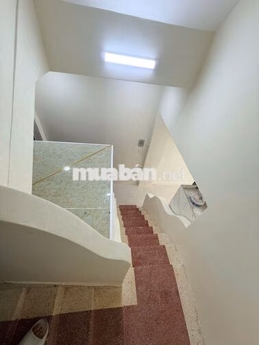 CHO THUÊ NHÀ MẶT TIỀN 664 CÁCH MẠNG THÁNG 8, TÂN BÌNH – GIÁ 30 TRIỆU