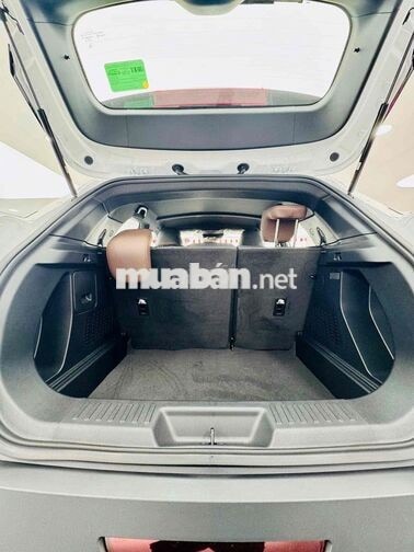 VinFast VF6 Eco Trắng Việt Nam