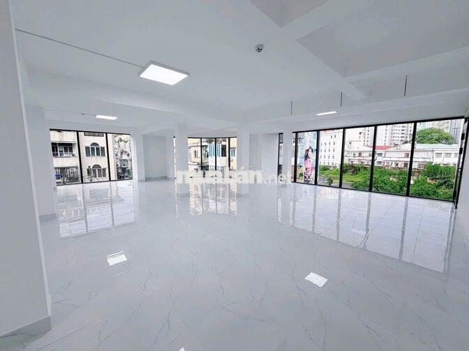 CHO THUÊ TOÀ NHÀ BUILDING 1.300M2 PHƯỜNG SÀI GÒN QUẬN 1 