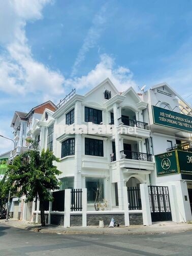 2 MẶT TIỀN HOA LAN – HOA SỨ, KHU PHAN XÍCH LONG - 8x18m - HẦM 4 TẦNG