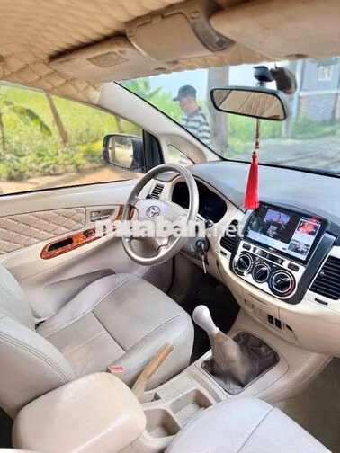 Toyota Innova 2008 Bản G Màu Ghi Bạc