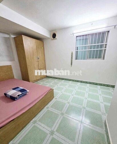 Chính chủ cho thuê phòng nội thất cơ bản, rộng 20m2 giá 3000k Dc: 16 đ