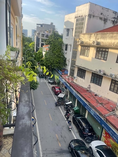 Cho thuê mặt bằng Nguyễn Văn Tuyết