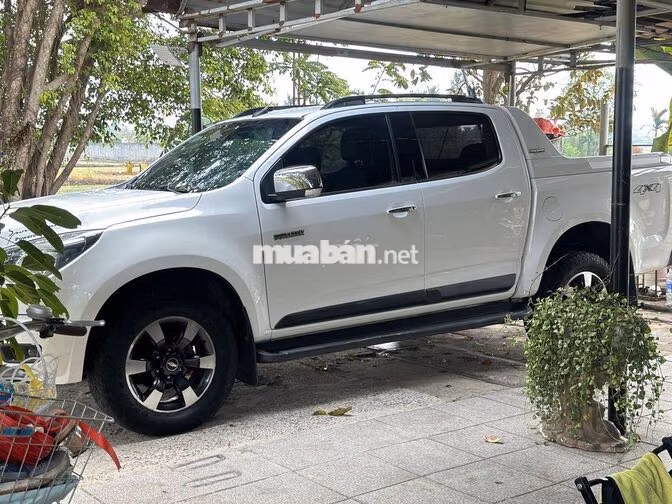 Chevrolet Colorado HighCountry 2016 2.8 STD 2 cầu