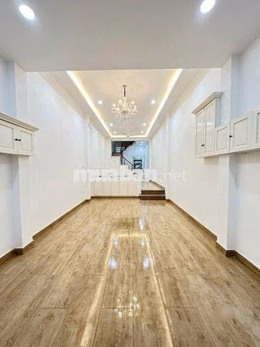 NHÀ TRỐNG SẠCH- 15E Phạm Văn Hai, P1, TB- 4x20m, 4 Tầng, 320m2