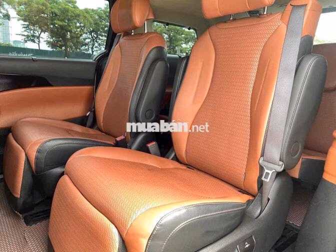 KIA CANIVAN 2.2D Premium 2022 Trắng 76000 km