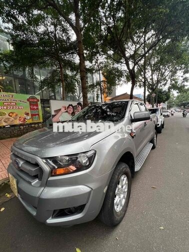 Ford Ranger XLS SX 2017 Số sàn Bạc