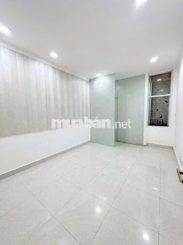 NHÀ TRỐNG SẠCH- 15E Phạm Văn Hai, P1, TB- 4x20m, 4 Tầng, 320m2