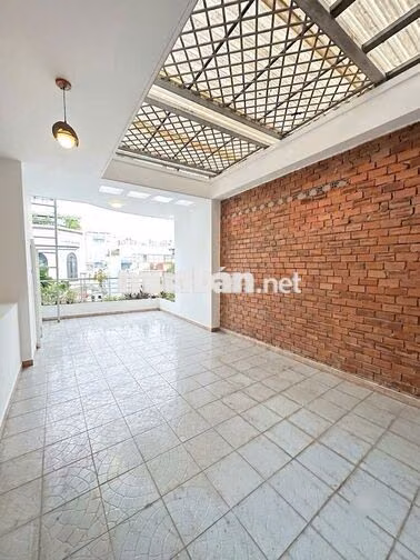 NHÀ TRỐNG SẠCH- 15E Phạm Văn Hai, P1, TB- 4x20m, 4 Tầng, 320m2