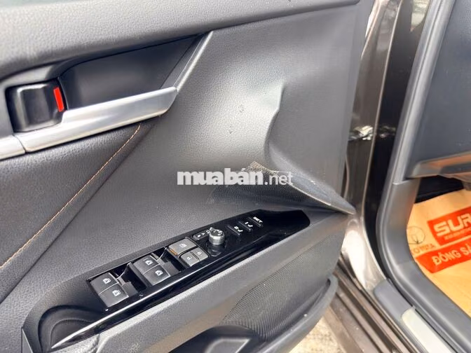 TOYOTA CAMRY 2.5Q 2021 - THƯƠNG LƯỢNG
