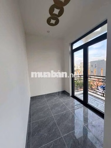 CHÍNH CHỦ CHO THUÊ NHÀ NGUYÊN CĂN 3 TẦNG, 4 PHÒNG NGỦ –  DĨ AN