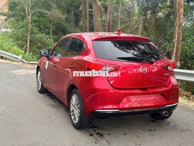 Mazda Mazda 2 Sport Luxury 2022 30000 km Đỏ