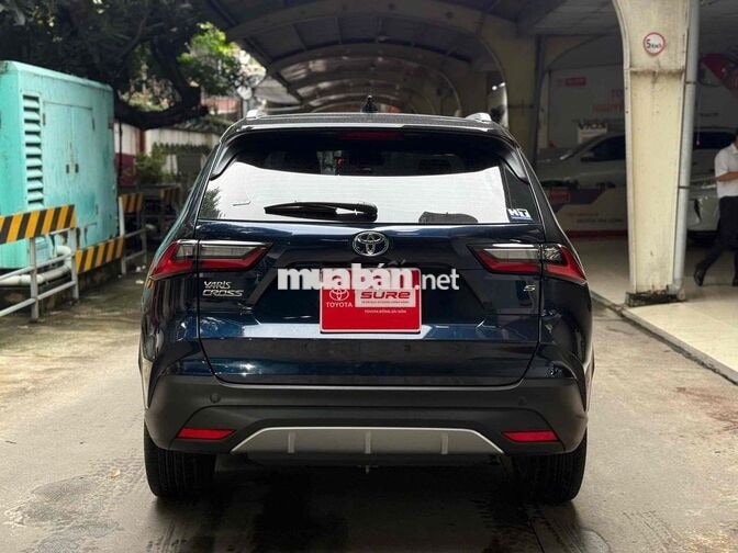 YARIS CROSS 2025 - xe tại hãng (GIÁ CÒN GIẢM)