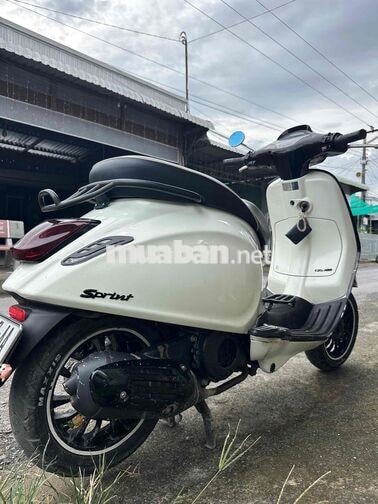 Piaggio Vespa Sprint 2018 iGet Trắng