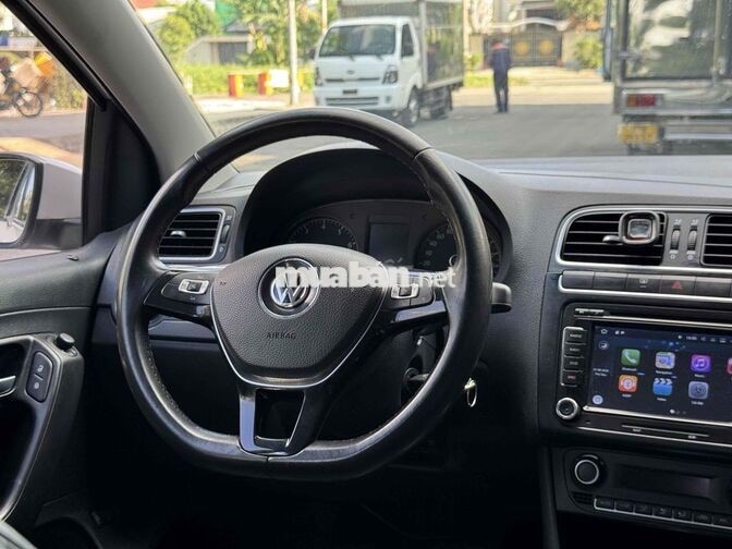 Volkswagen Polo 2018 Trắng 60000 km