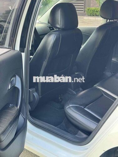 Volkswagen Polo 2018 Trắng 60000 km