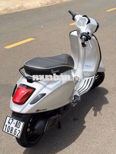 Chính chủ phố VESPA_UP_LED - Màu cực đẹp