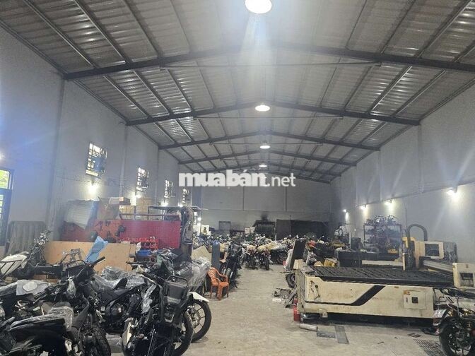CHO THUÊ KHO,XƯỞNG 500M² GIÁ 40TR/T, Đ XE CÔNG 40F NGAY EON TÂN PHÚ