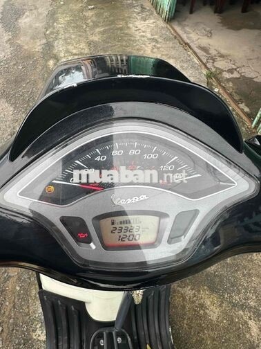 Piaggio Vespa Sprint 2018 iGet Trắng