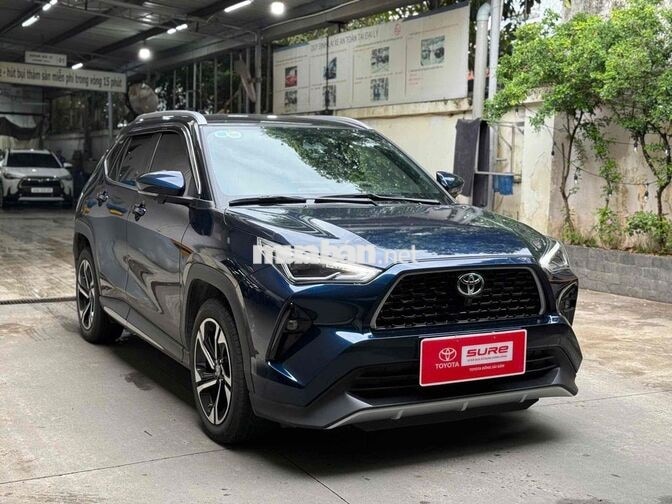 YARIS CROSS 2025 - xe tại hãng (GIÁ CÒN GIẢM)