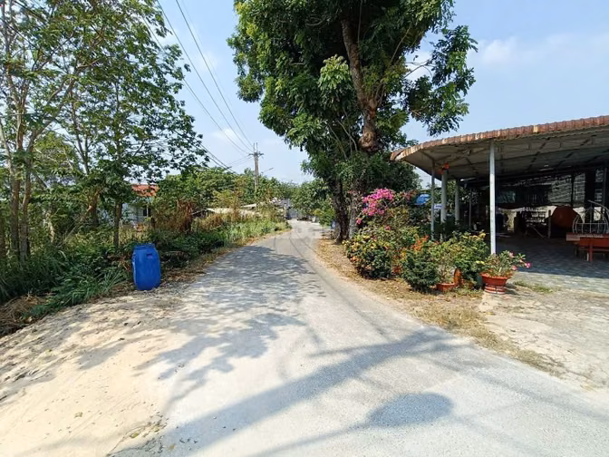 Bán gấp lô đất 460m2 ngay KCN Tây Bắc, ngang 12.65x34 SHR, Giá 1.1 Tỷ