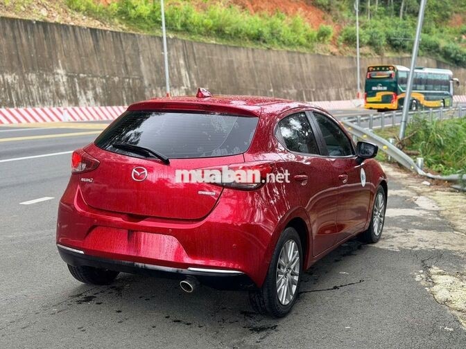 Mazda Mazda 2 Sport Luxury 2022 30000 km Đỏ