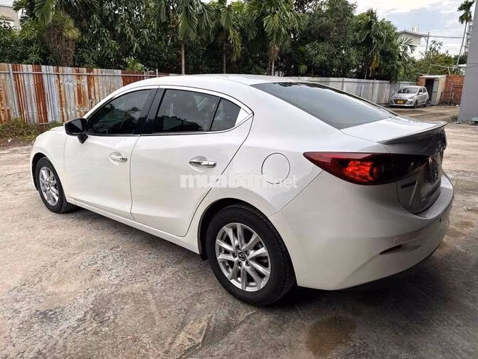 Mazda 3 2019 1.5 Luxury Trắng ngay chủ bán