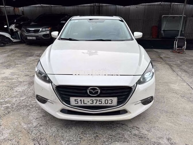 Mazda 3 2019 1.5 Luxury Trắng ngay chủ bán