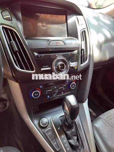 Ford Focus 1.5 S 2018 Đỏ 100000 km