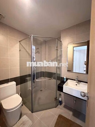 Cho thuê căn hộ 3 phòng ngủ 2WC. gần công việ Gia Định