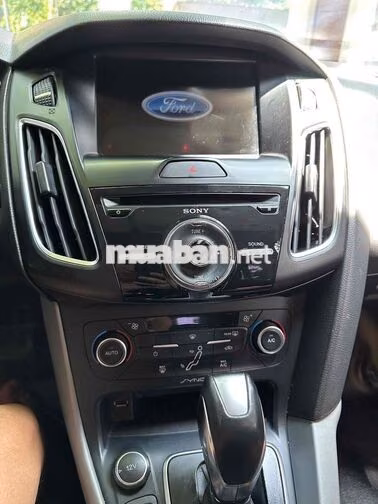 Ford Focus 1.5 S 2018 Đỏ 100000 km