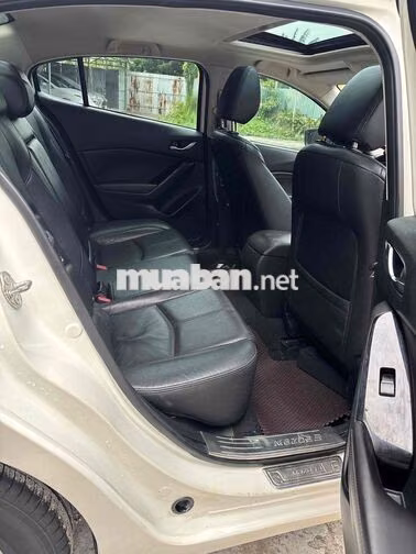 Mazda 3 2019 1.5 Luxury Trắng ngay chủ bán