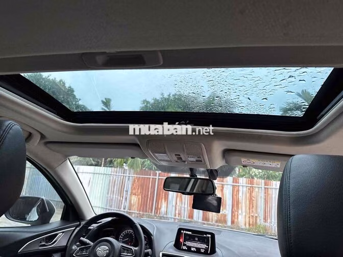 Mazda 3 2019 1.5 Luxury Trắng ngay chủ bán