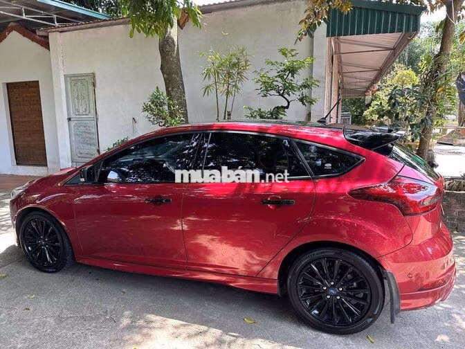 Ford Focus 1.5 S 2018 Đỏ 100000 km