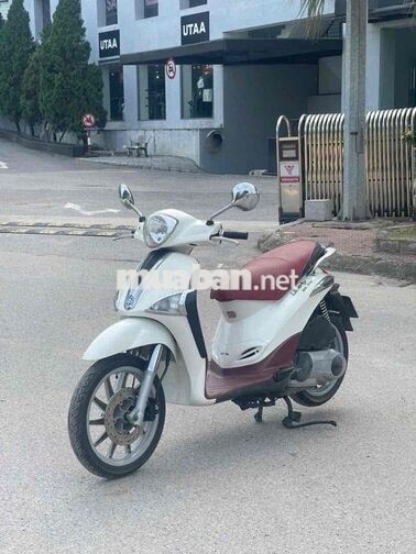 Piaggio Liberty 125 3vie Trắng