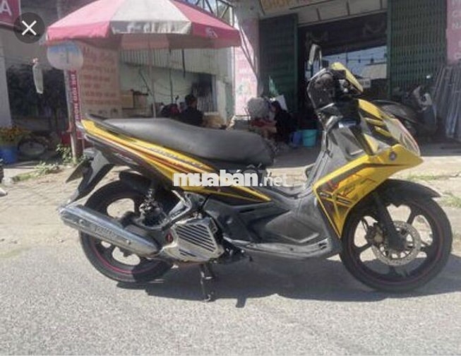 Yamaha Nouvo LX Vàng Xăng
