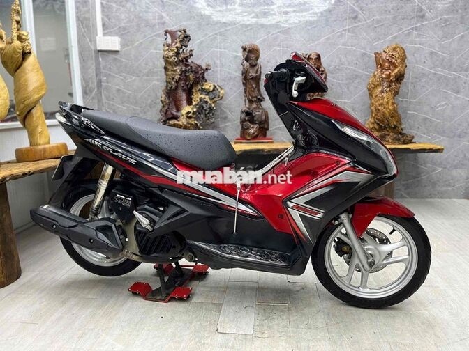 Honda Airblade dàn áo đẹp, máy móc zin bao êm