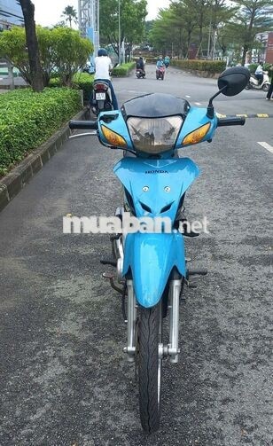 Wave RS HonDa màu Xanh đen máy êm bstp 9666