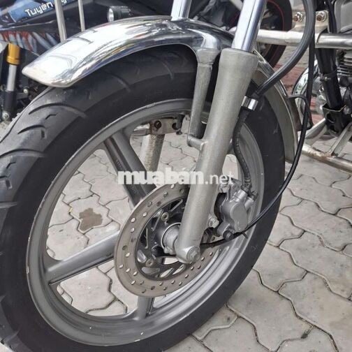 Honda Custom 125 côn tay Đen, Đỏ