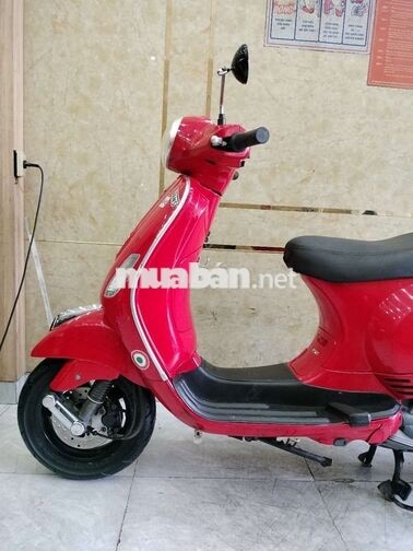 Piaggio Vespa 2013 màu Đỏ, Xe Đẹp Máy Bao Êm