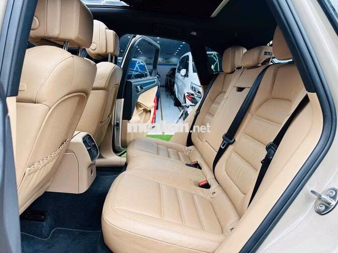 Porsche Macan S 2019 Form 2020 Kem Tự động