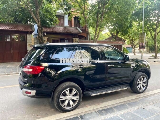 Ford Everest Titanium 3.2L 4x4 AT 2016 Đen 11 vạn