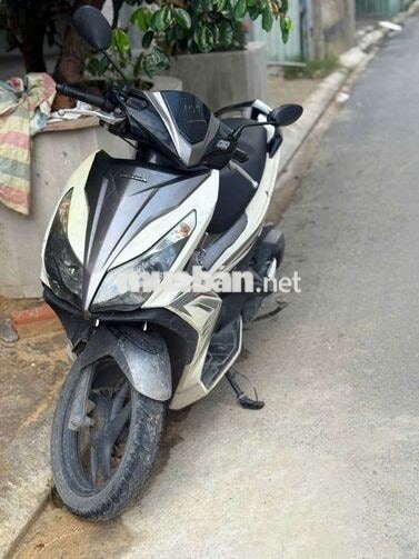 Honda Airblade 2013 Trắng bạc