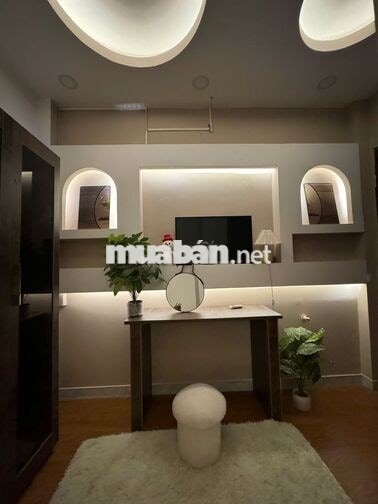STUDIO mới 100% full NT Ngay đh Bách Khoa , Mở, Trường Đua Phú Thọ,